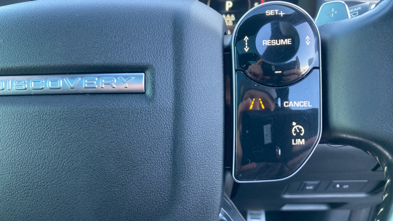 Land Rover Discovery 3.0 SD6 HSE 5dr Auto Diesel Station Wagon